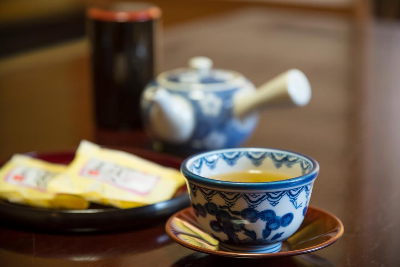 Miyajimaonsen Takinoso Hotel Takaoka Buitenkant foto